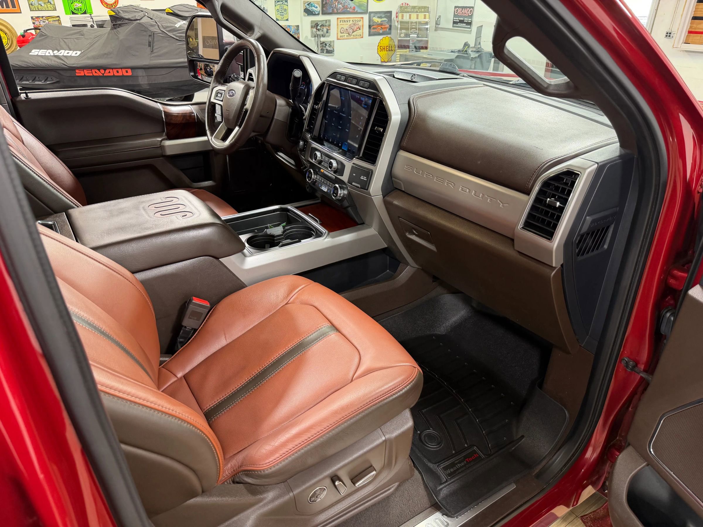Used 2022 Ford F250 King Ranch w/ King Ranch Ultimate Package AWD/4WD image 19