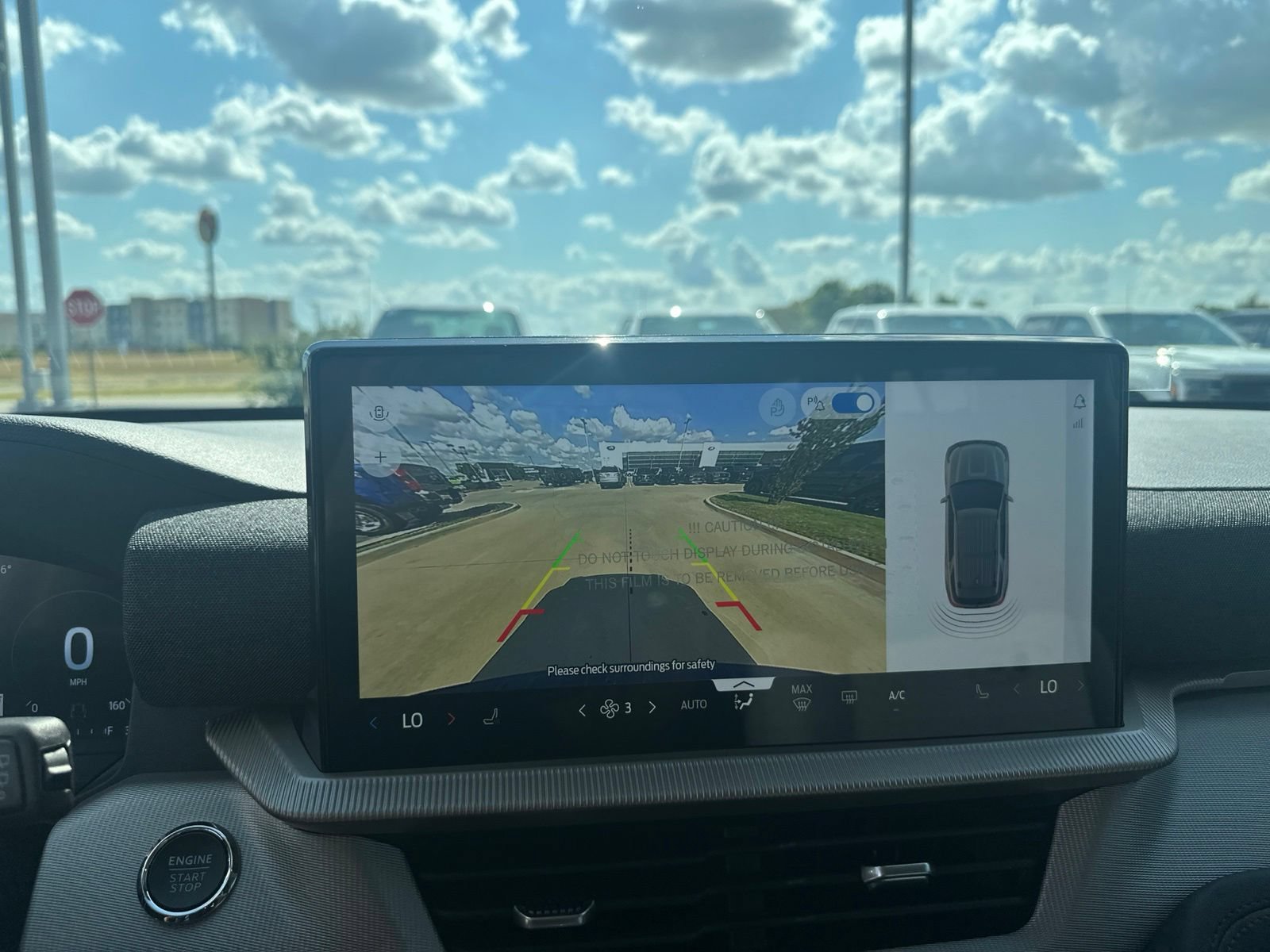 New 2026 Ford Explorer Active RWD image 24