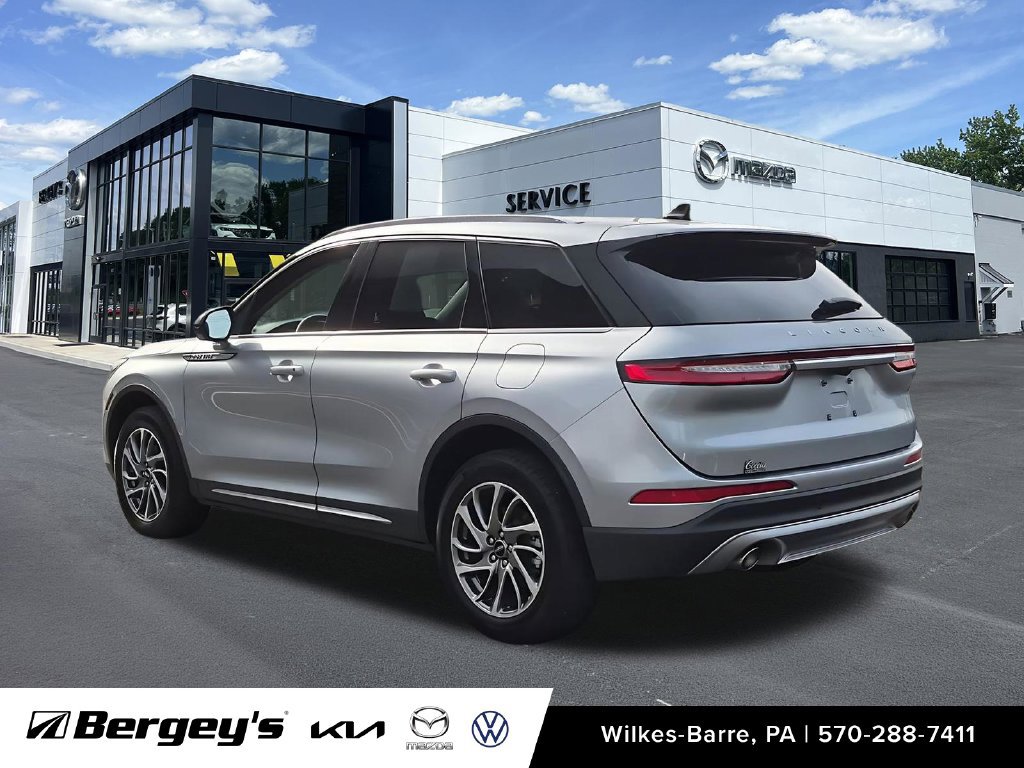 Used 2022 Lincoln Corsair AWD w/ Equipment Group 101A image 15