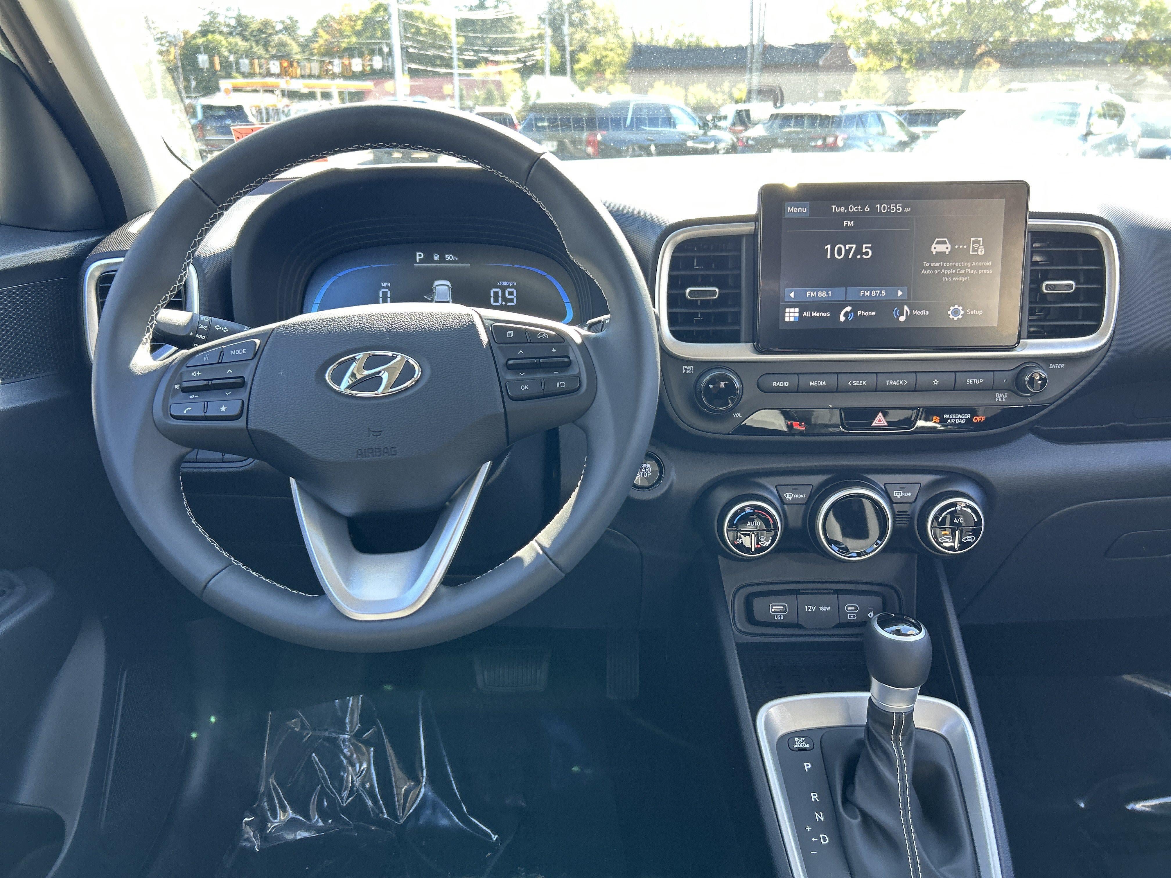 New 2026 Hyundai Venue SEL FWD image 46