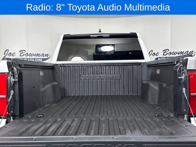 Used 2025 Toyota Tacoma SR5 image 9