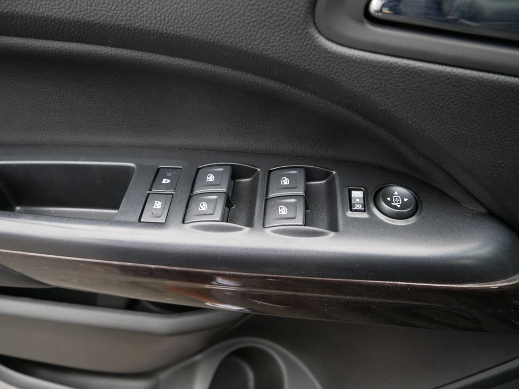 Used 2020 GMC Canyon SLT w/ Driver Alert Package AWD/4WD image 17
