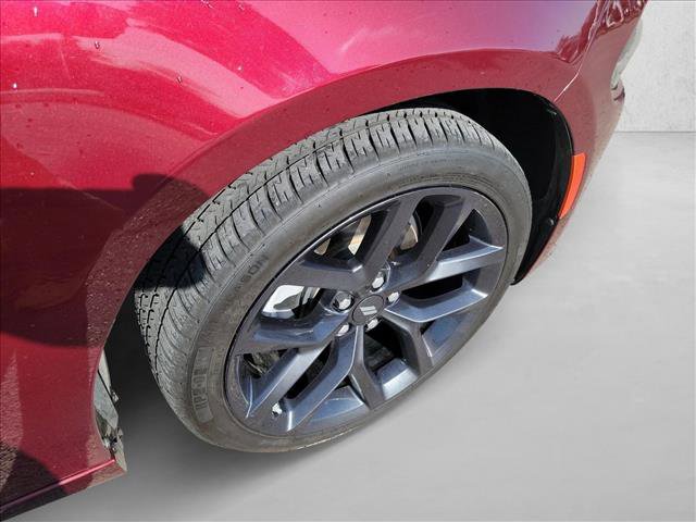 Used 2022 Dodge Charger SXT w/ Blacktop Package image 10