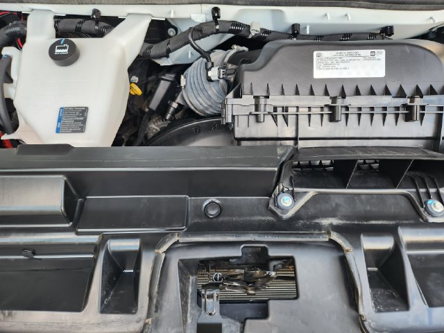 Used 2025 Chevrolet Express 3500 LT w/ LT Preferred Equipment Group RWD image 34