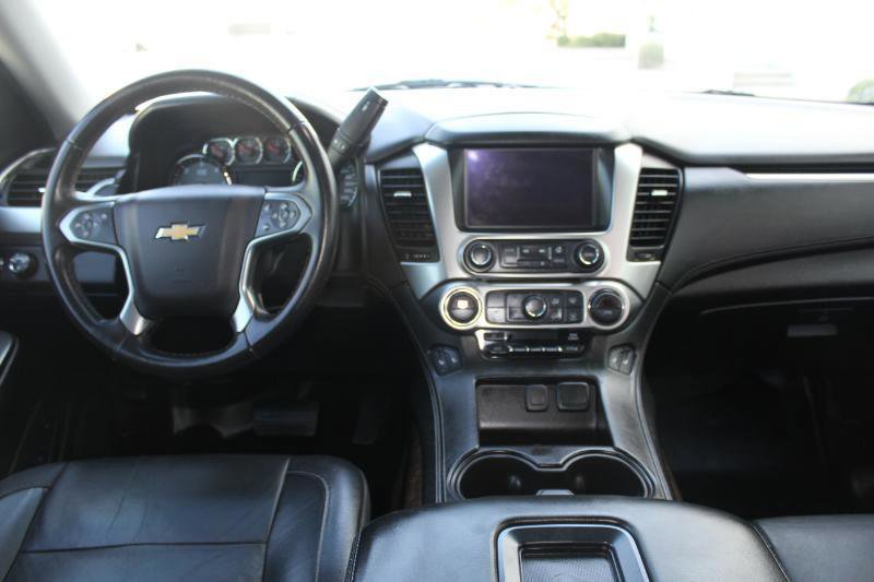 Used 2015 Chevrolet Suburban LT image 37