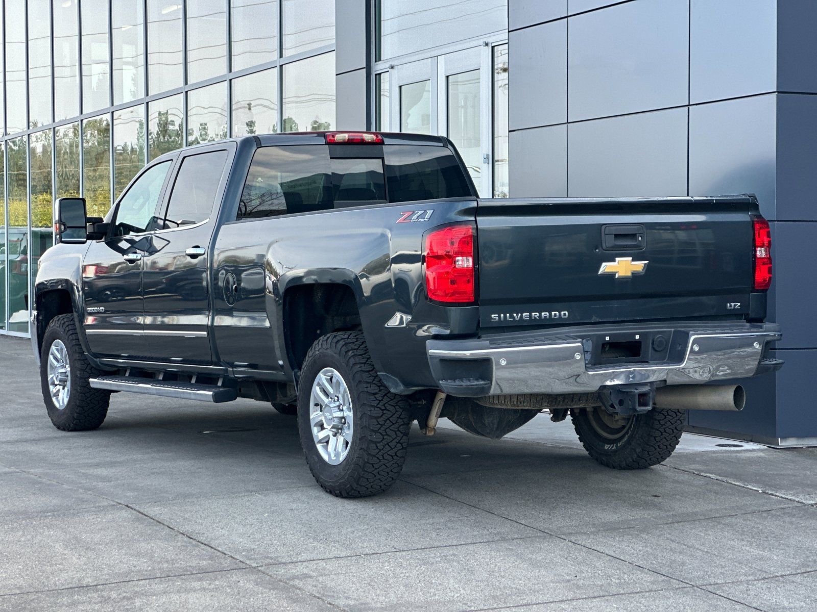 Used 2019 Chevrolet Silverado 3500 LTZ w/ Duramax Plus Package AWD/4WD image 5