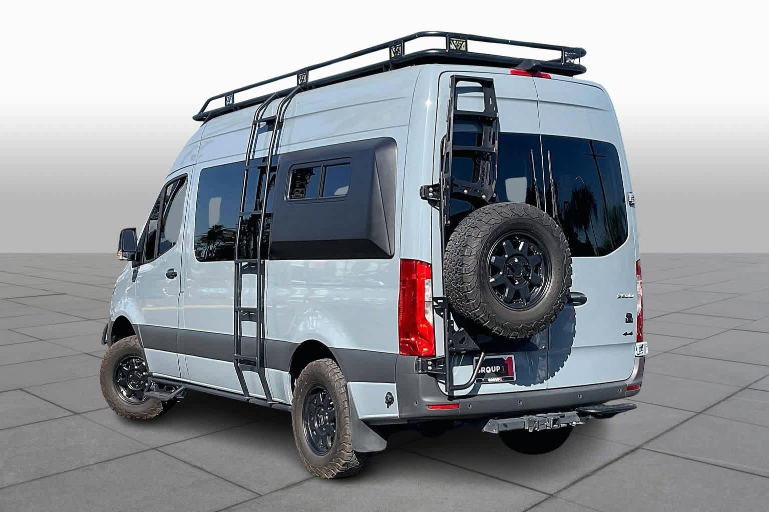 Used 2021 Mercedes-Benz Sprinter 2500 image 12