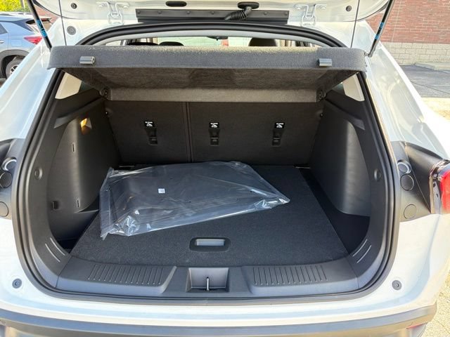 New 2026 Chevrolet Trax LT w/ Driver Confidence Package FWD image 26