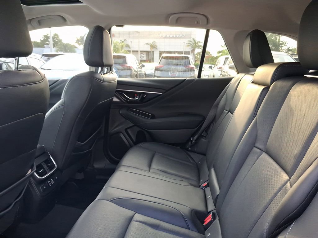 Used 2023 Subaru Outback Limited AWD/4WD image 8