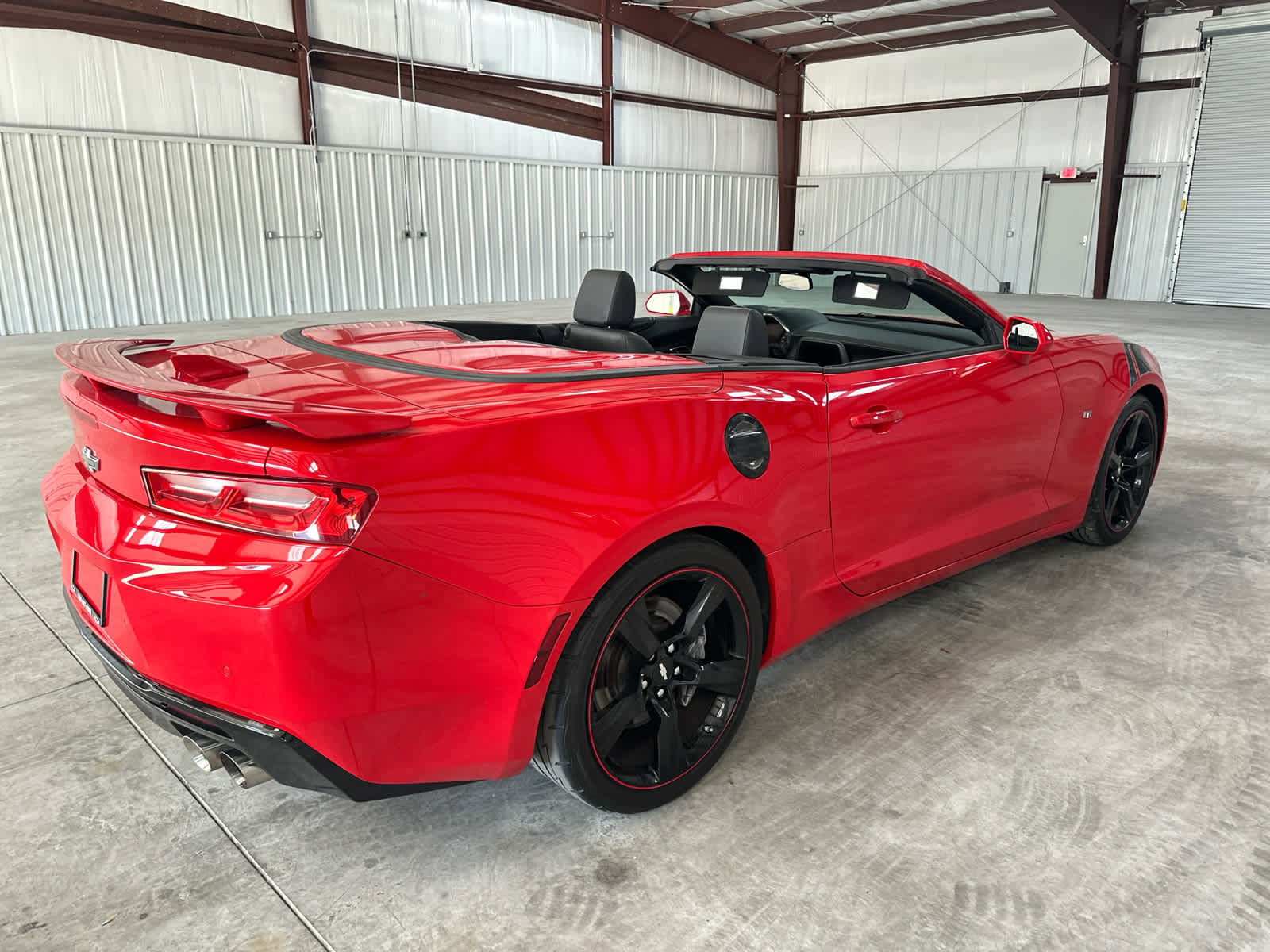 Used 2017 Chevrolet Camaro SS image 4