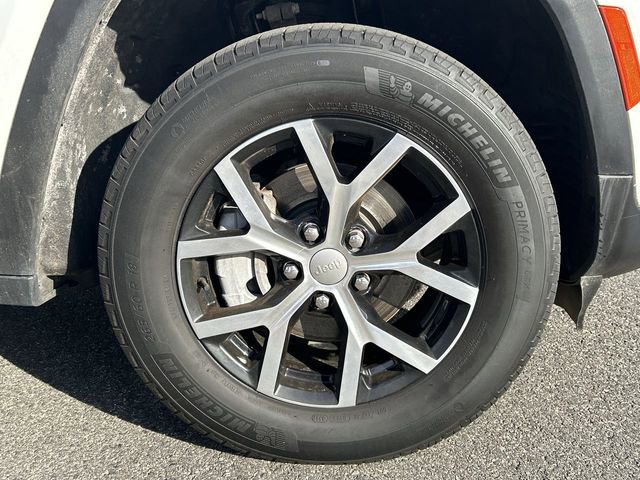 Certified 2023 Jeep Grand Cherokee Limited AWD/4WD image 13