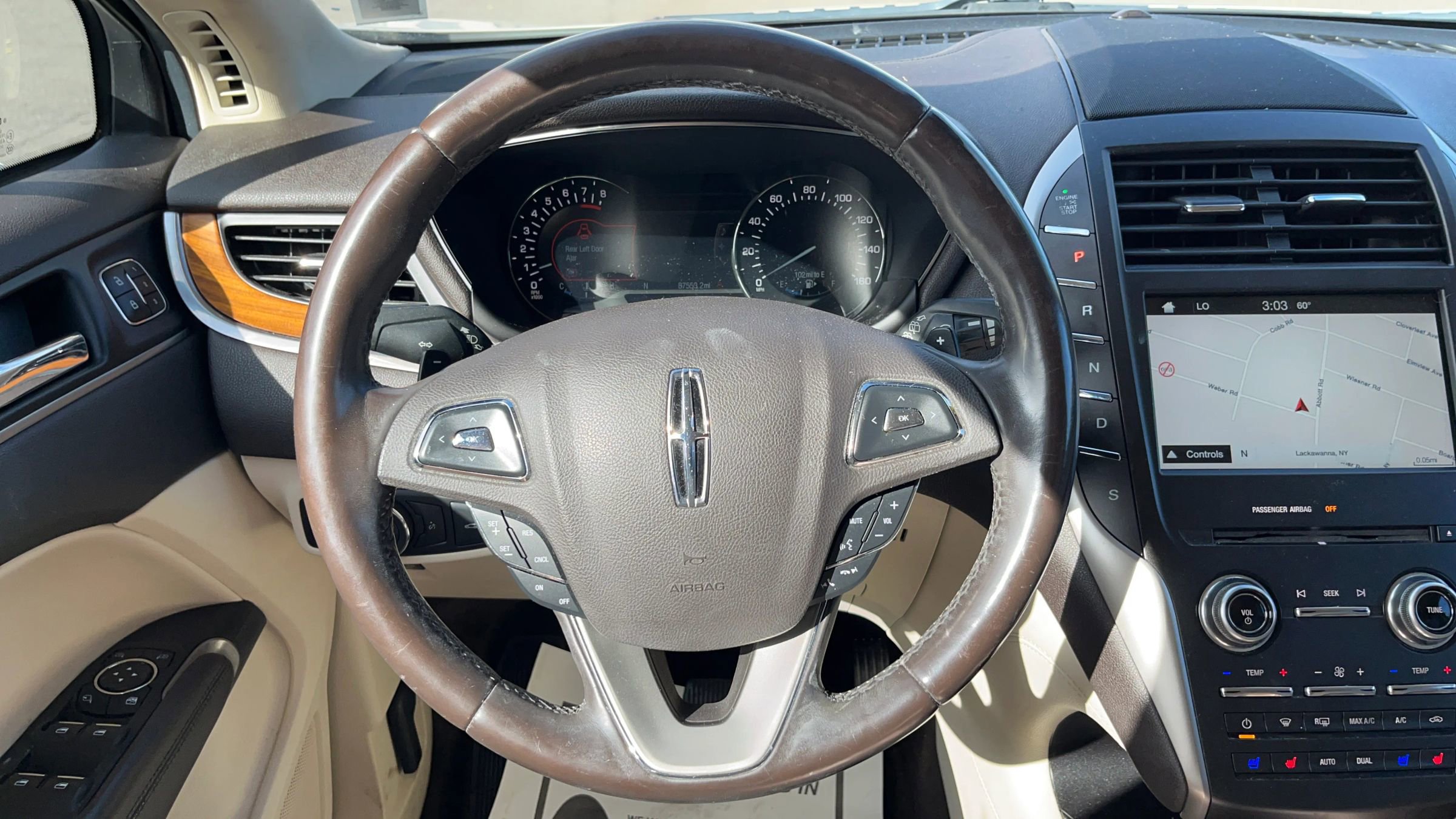 Used 2016 Lincoln MKC Reserve w/ Lincoln MKC Climate Package image 25