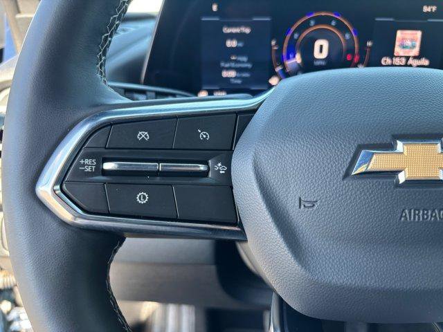 Used 2025 Chevrolet Traverse LT image 29