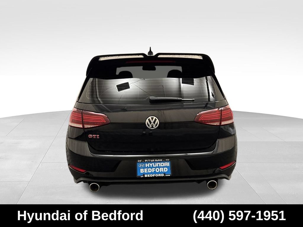 Used 2019 Volkswagen GTI SE FWD image 6