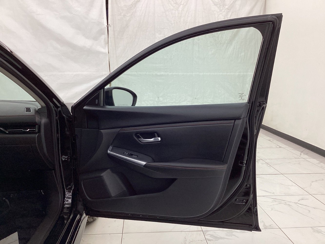 Used 2025 Nissan Sentra SR image 19