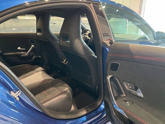 Used 2025 Mercedes-Benz CLA 250 4MATIC image 40