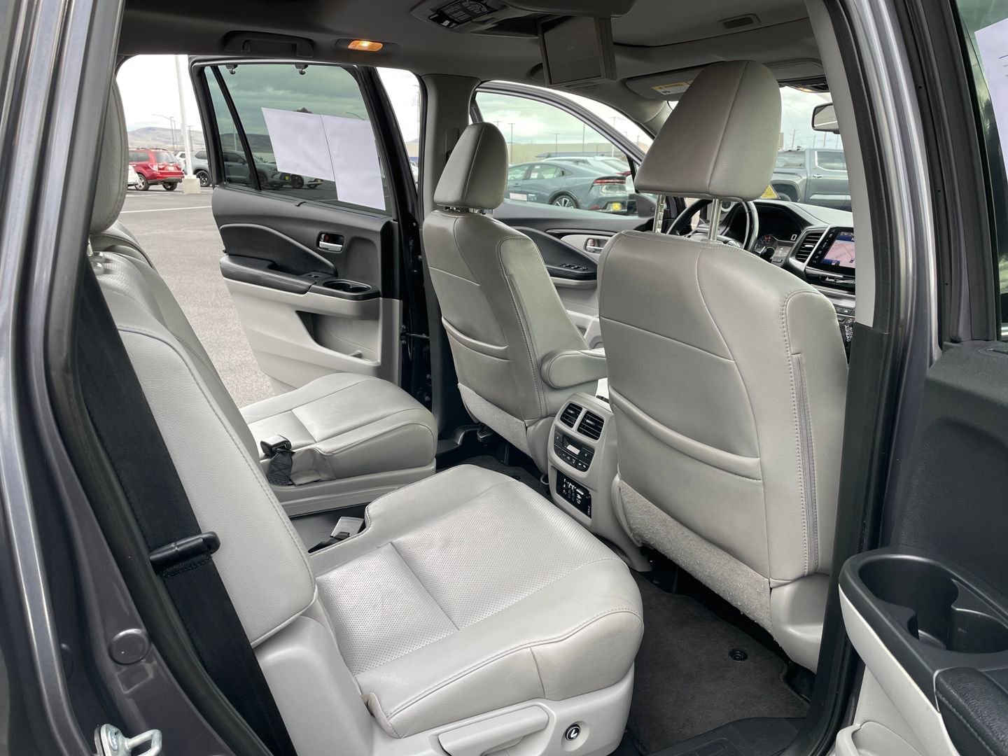 Used 2018 Honda Pilot Elite image 18