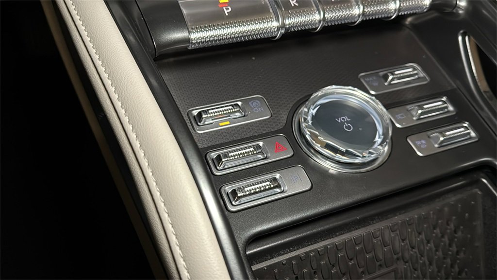 New 2026 Lincoln Nautilus Premier w/ Equipment Group 102A image 28