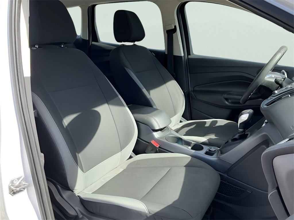 Used 2015 Ford Escape S image 28
