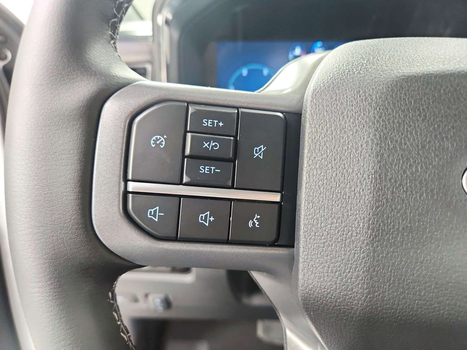 New 2026 Ford F250 Lariat w/ Chrome Package image 25