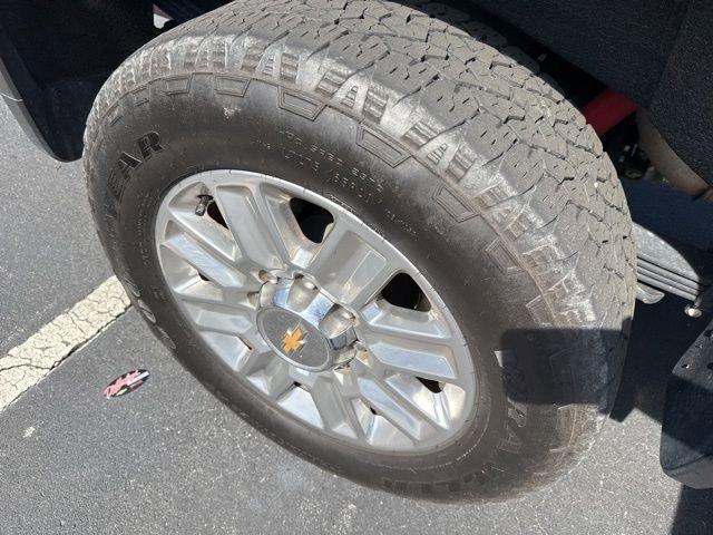 Used 2024 Chevrolet Silverado 2500 High Country w/ Technology Package image 18