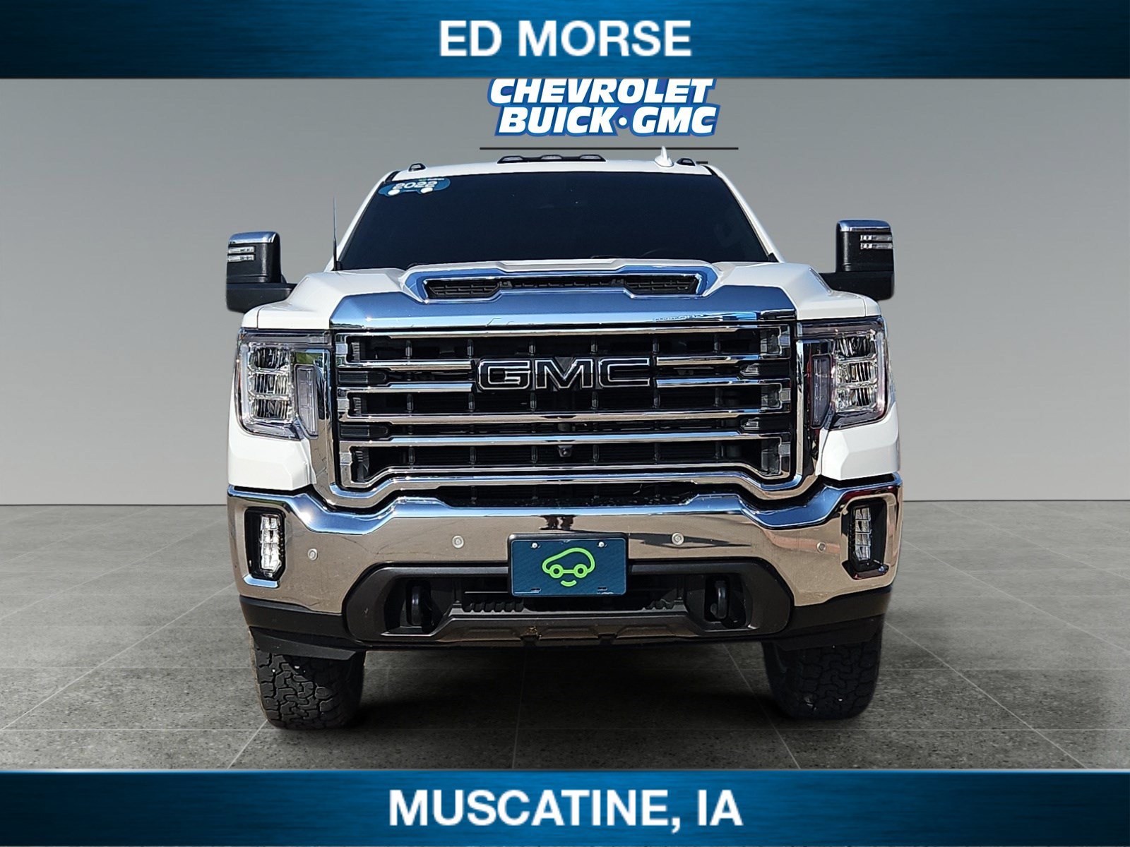 Used 2022 GMC Sierra 2500 SLT w/ SLT Preferred Package AWD/4WD image 8