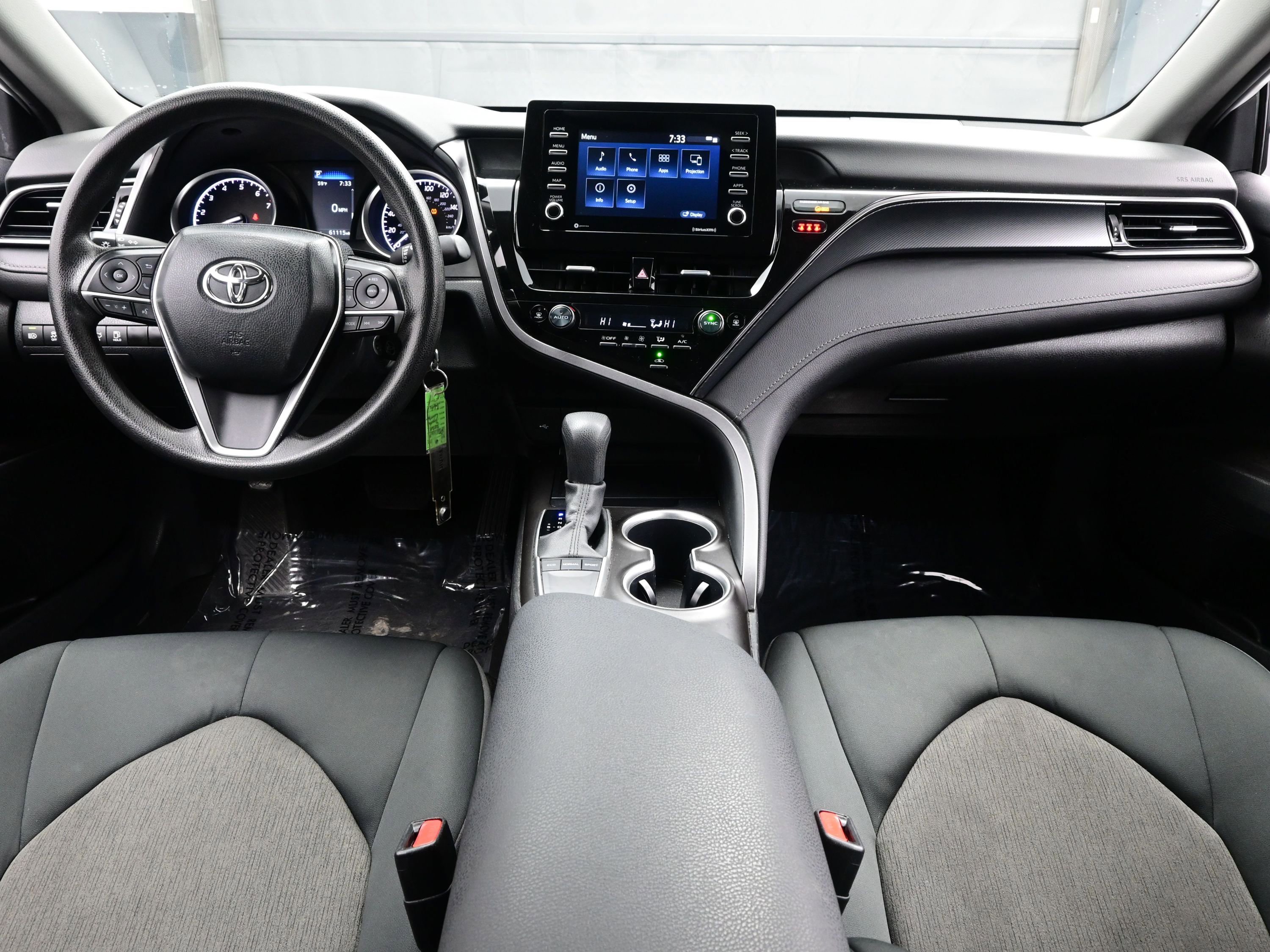 Used 2024 Toyota Camry LE image 17