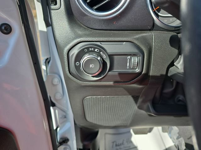 Used 2023 Jeep Wrangler Unlimited Rubicon 392 AWD/4WD image 34