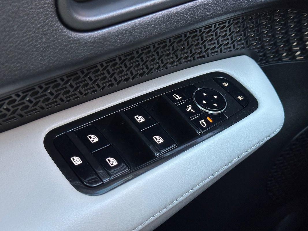 Used 2023 Nissan Ariya Evolve+ image 29