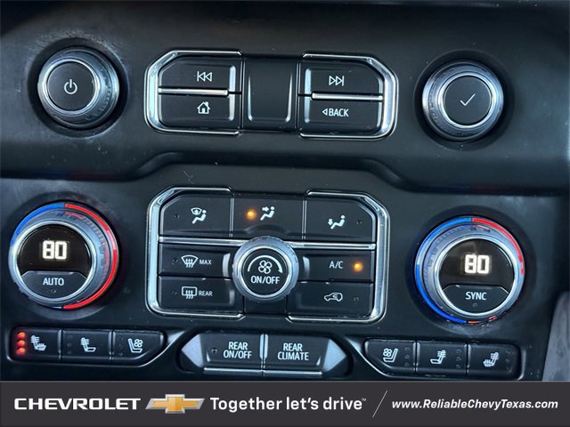Used 2023 Chevrolet Suburban Premier image 18