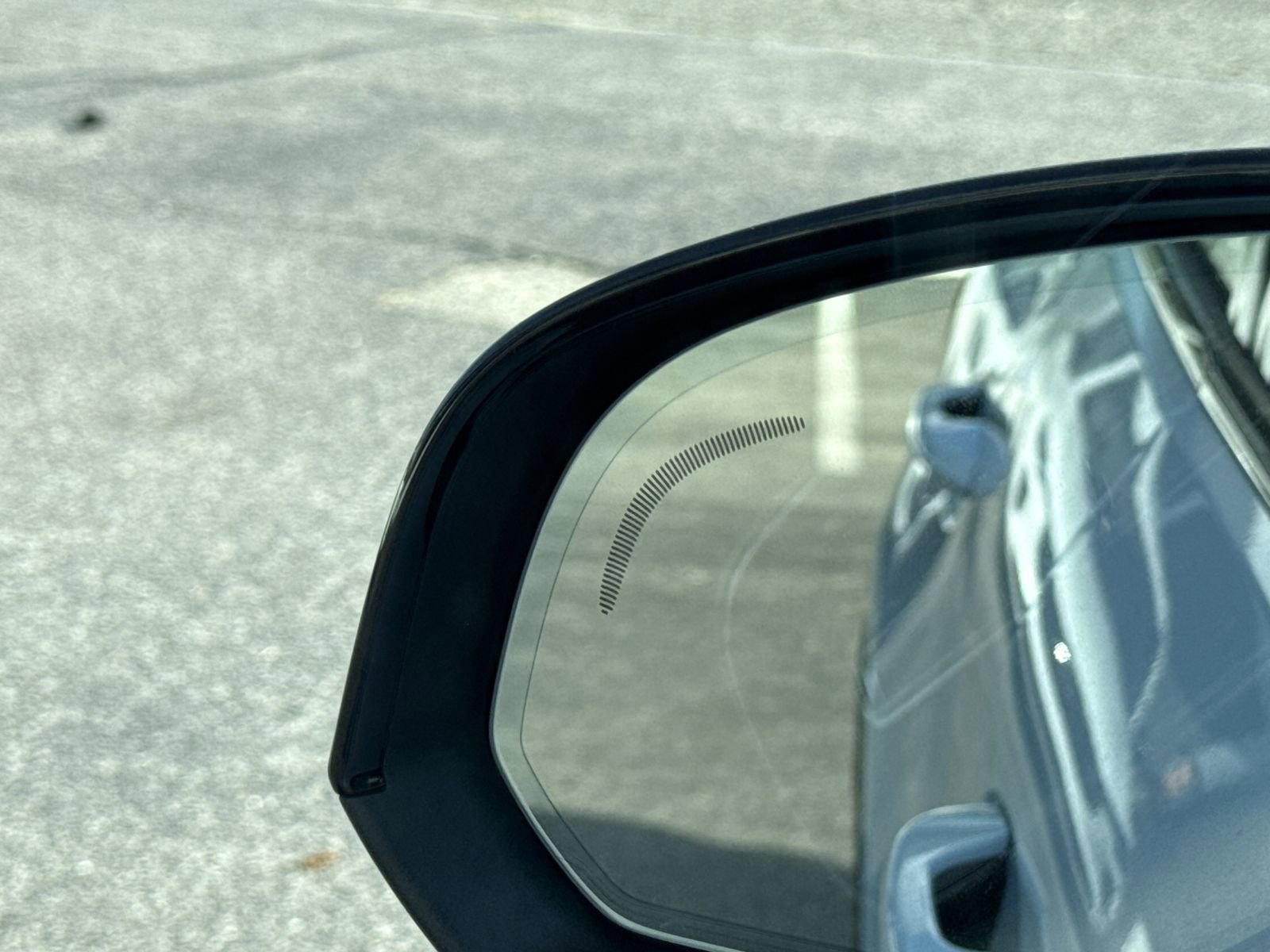 New 2026 Volvo XC40 B4 Core w/ Protection Package image 17