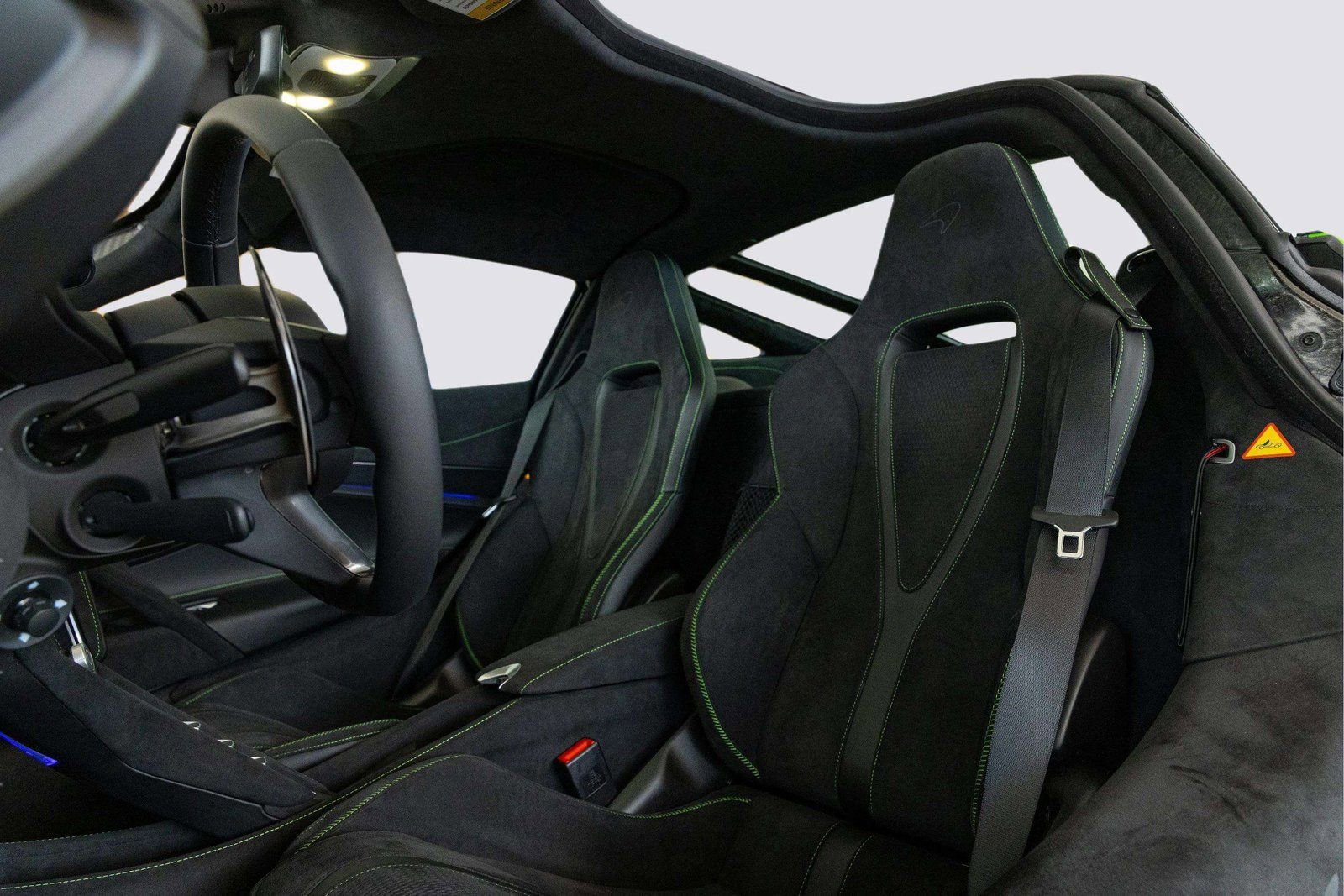 New 2026 McLaren 750S RWD image 17
