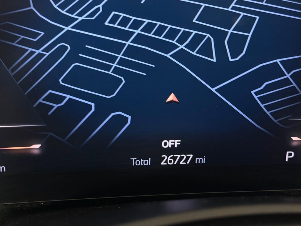 Used 2024 BMW iX xDrive50 w/ Premium Package image 18