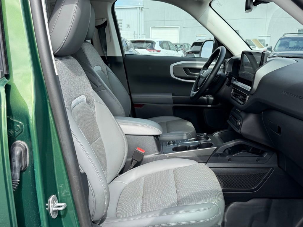 Used 2025 Ford Bronco Sport Badlands image 23