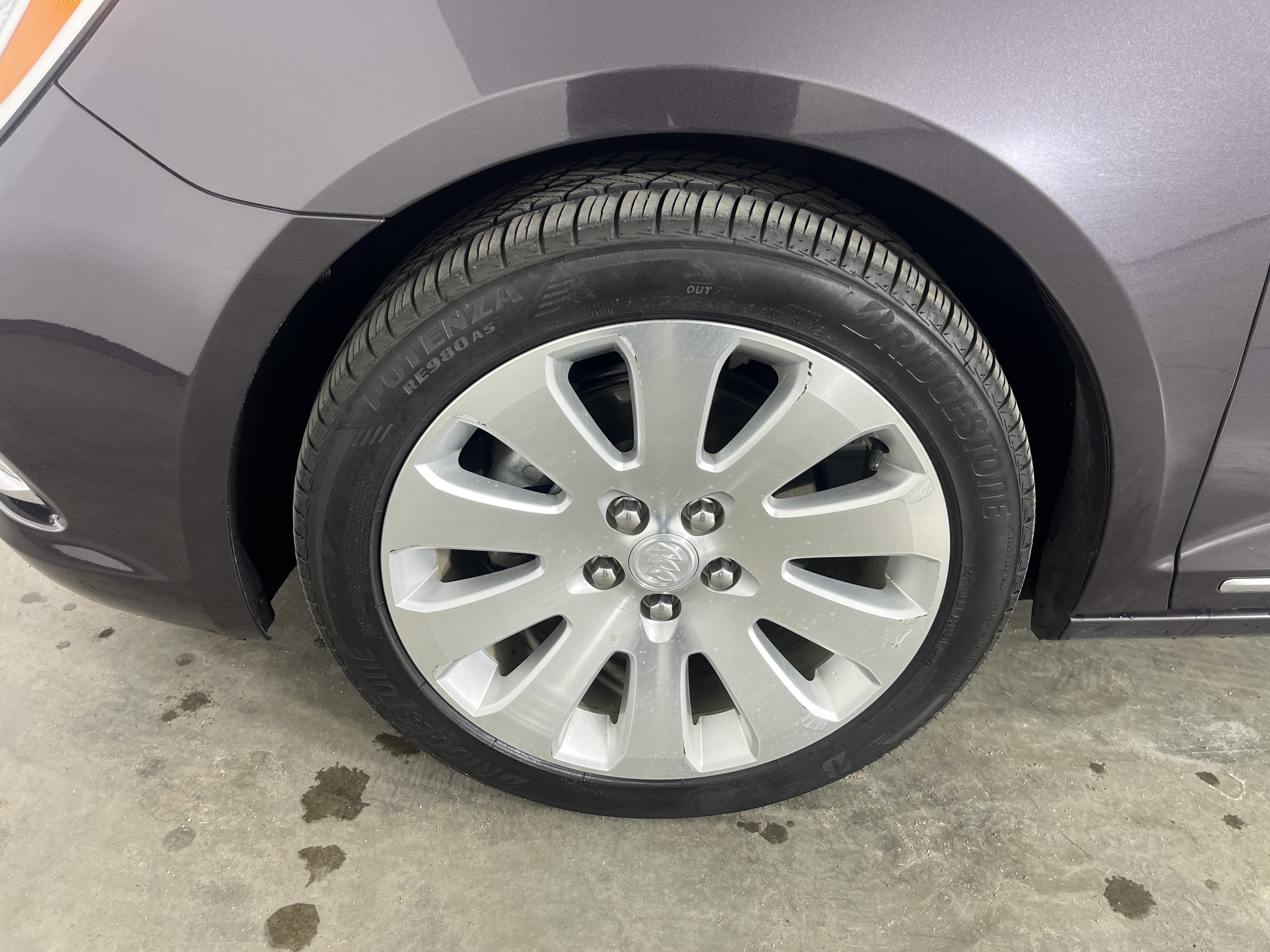 Used 2014 Buick LaCrosse Premium w/ Ultra Luxury Package image 25