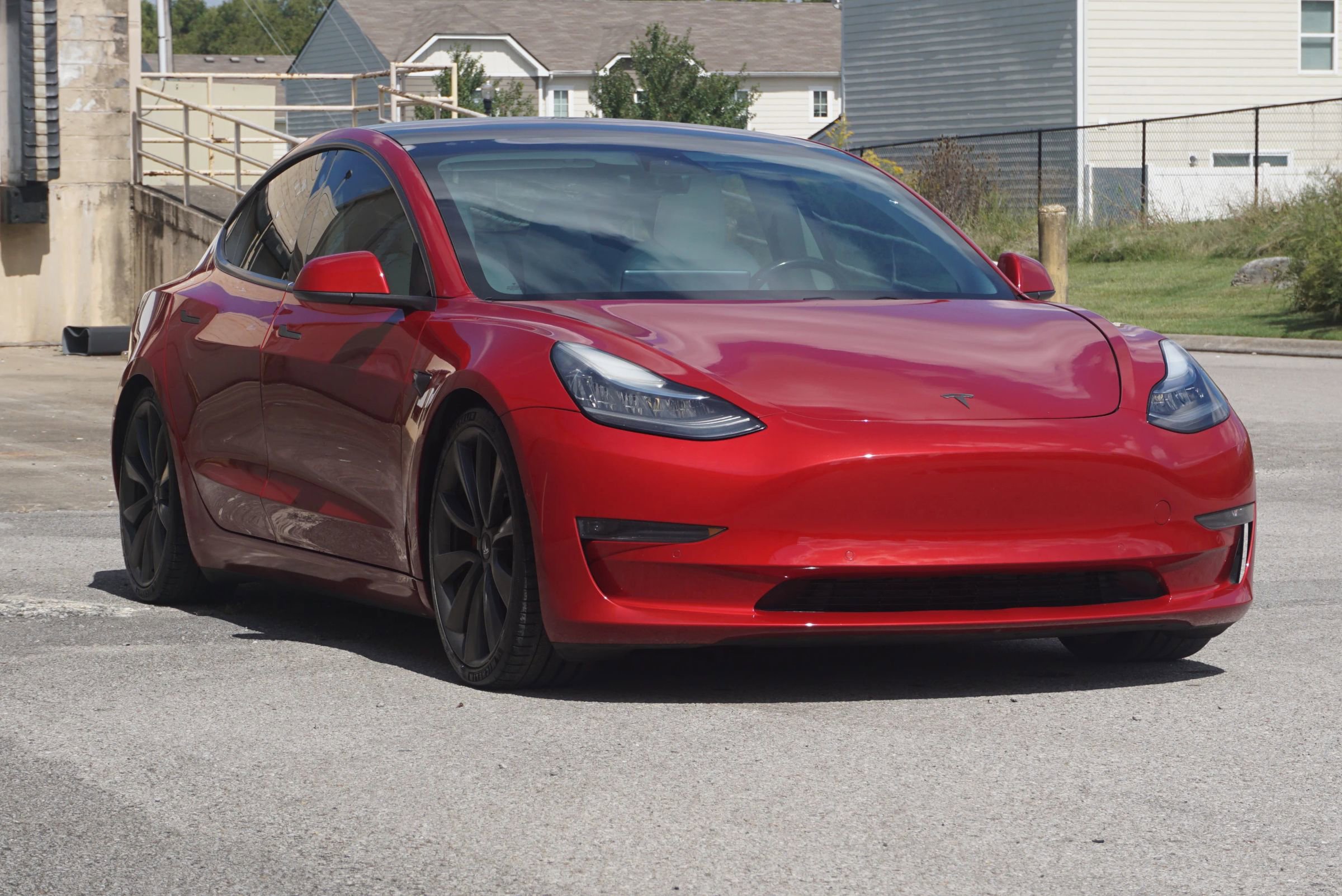 Used 2018 Tesla Model 3 Long Range image 3