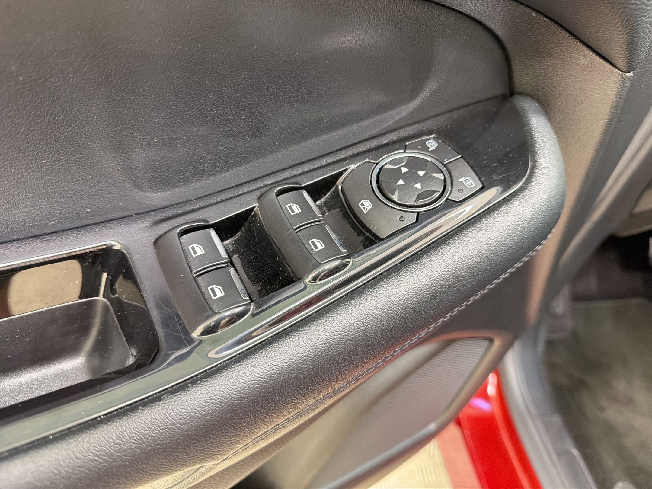 Used 2017 Ford Edge SEL w/ Equipment Group 201A image 21