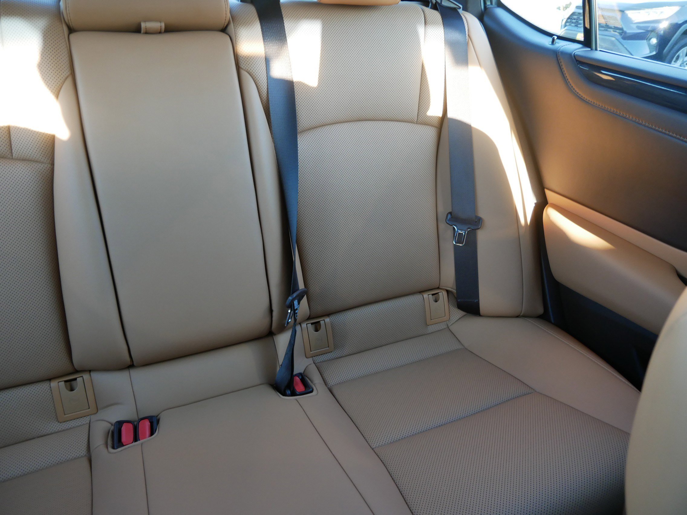 Used 2021 Lexus ES 250 w/ Premium Package image 14