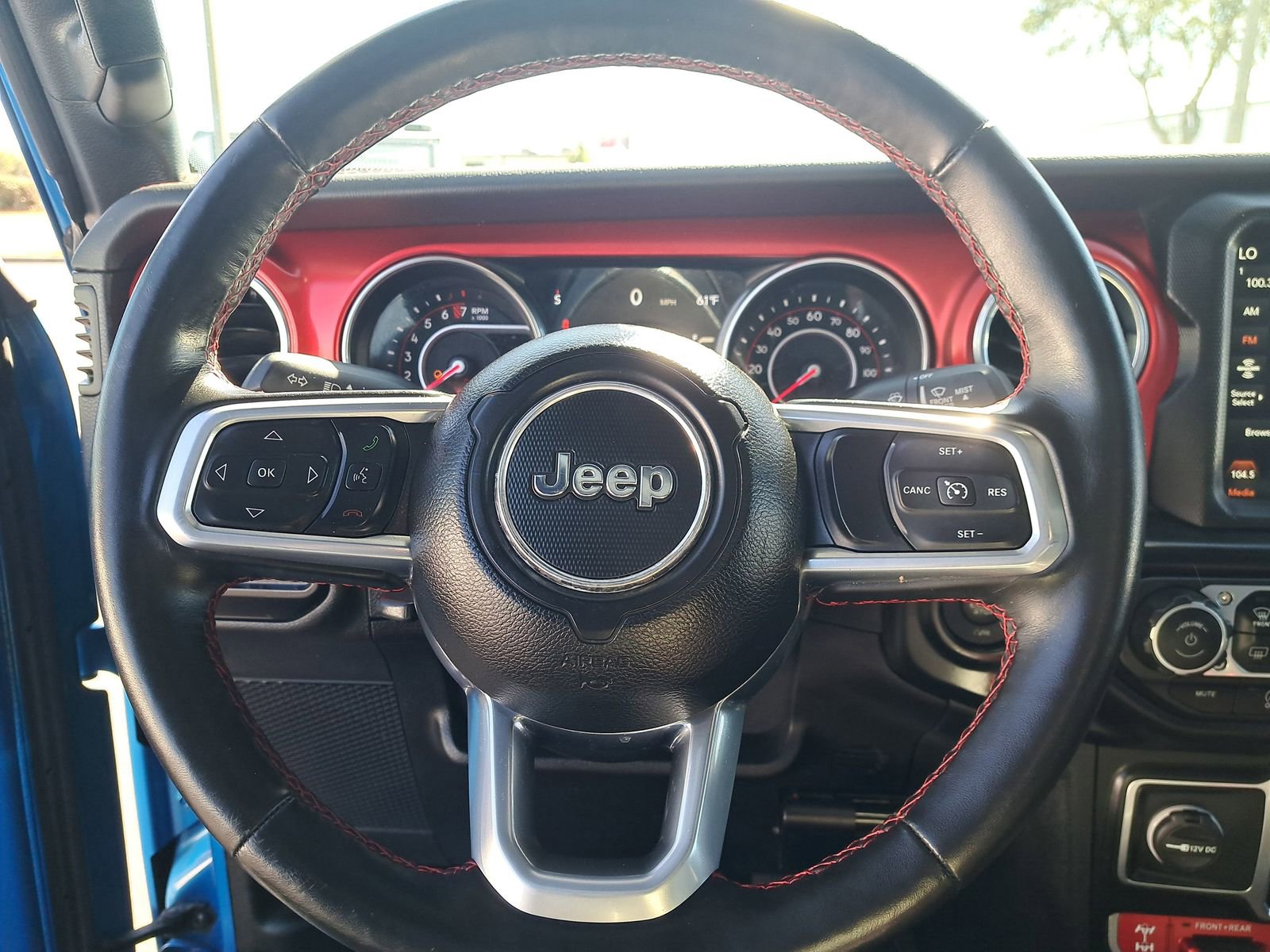 Used 2021 Jeep Gladiator Rubicon image 15