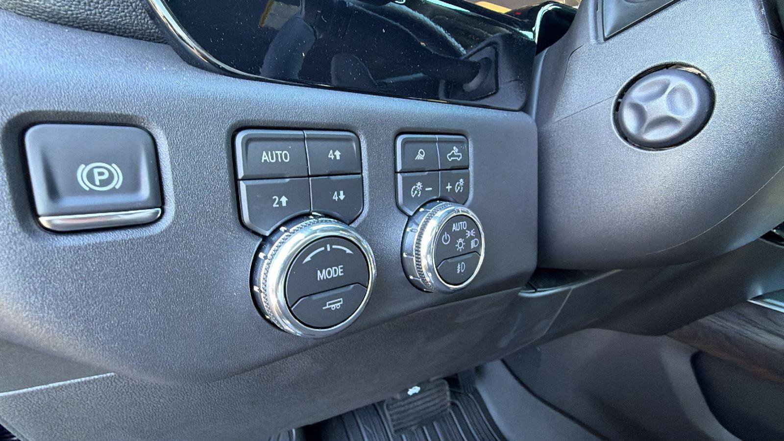 New 2026 GMC Sierra 1500 SLT w/ SLT Premium Package image 18