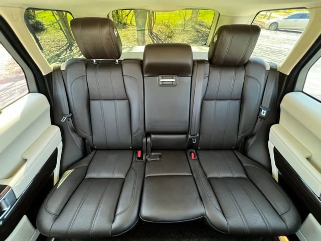 Used 2017 Land Rover Range Rover HSE image 26