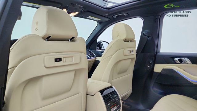 Used 2022 BMW X5 sDrive40i w/ Premium Package RWD image 31