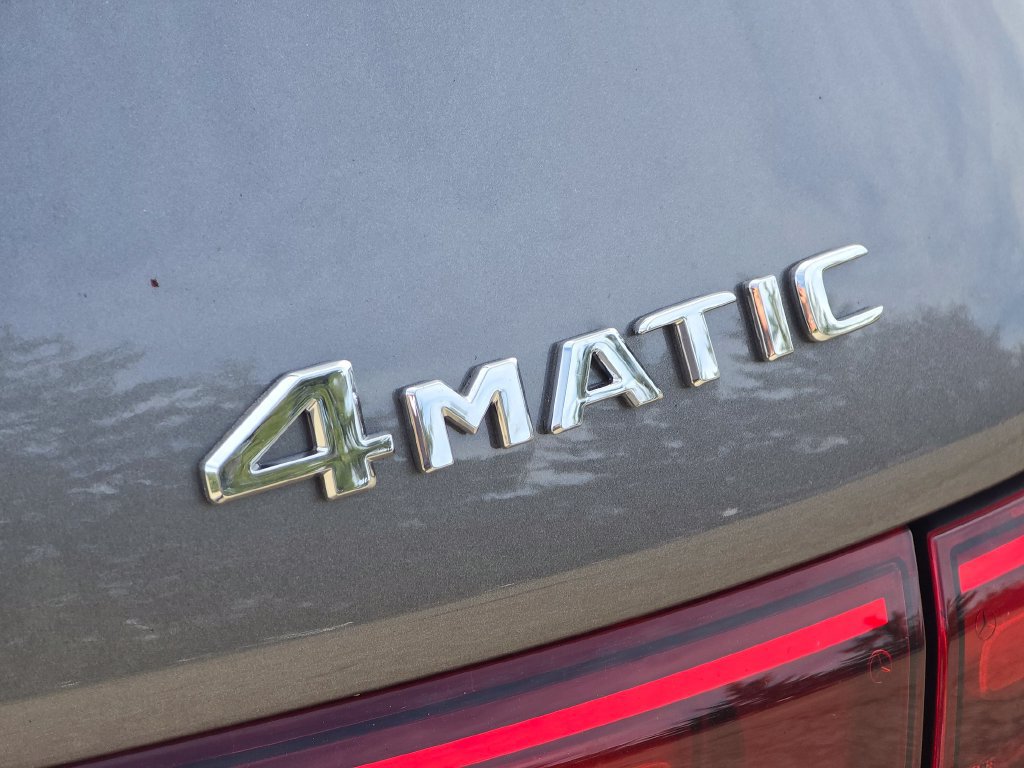 New 2026 Mercedes-Benz GLB 250 4MATIC image 5