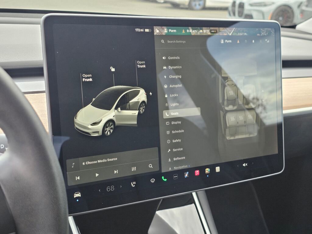 Used 2020 Tesla Model Y Long Range image 34