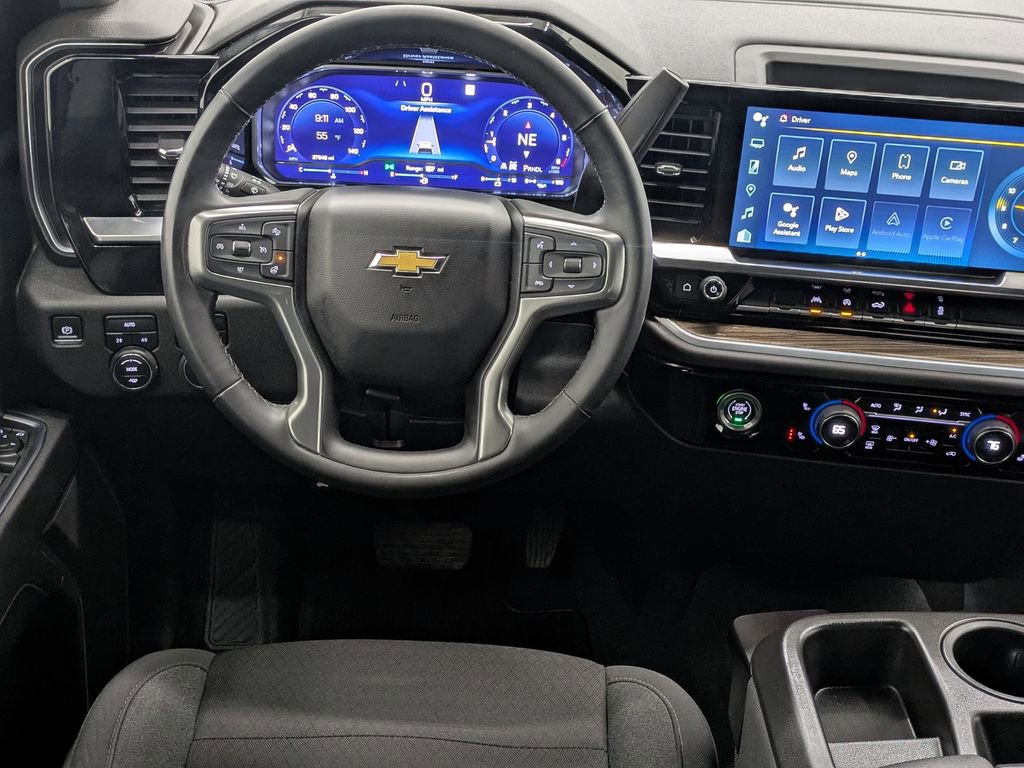 Used 2023 Chevrolet Silverado 1500 LT AWD/4WD image 6