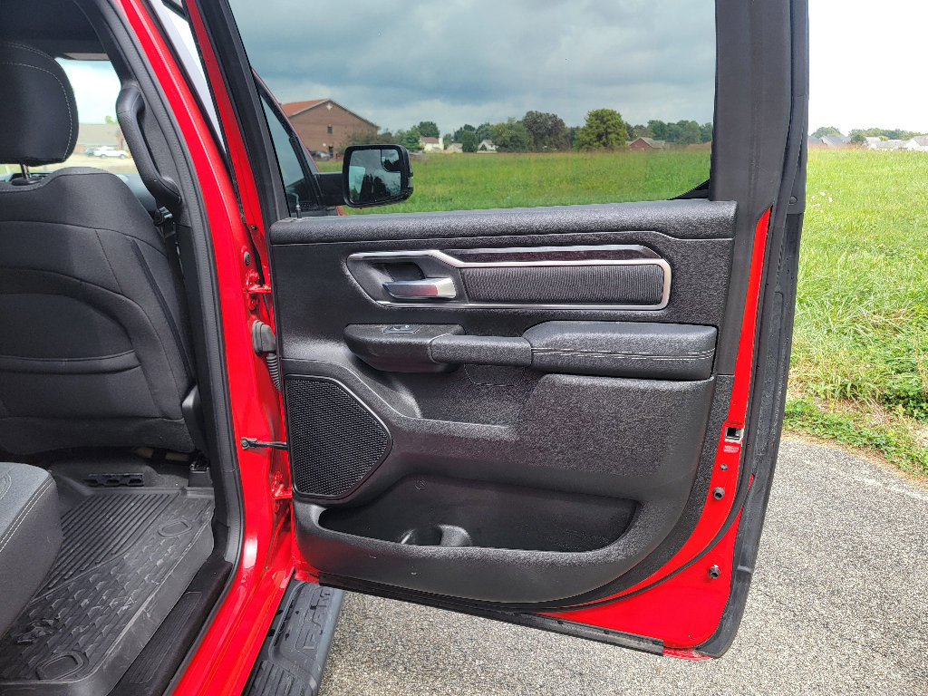 Used 2023 RAM 1500 Big Horn AWD/4WD image 28