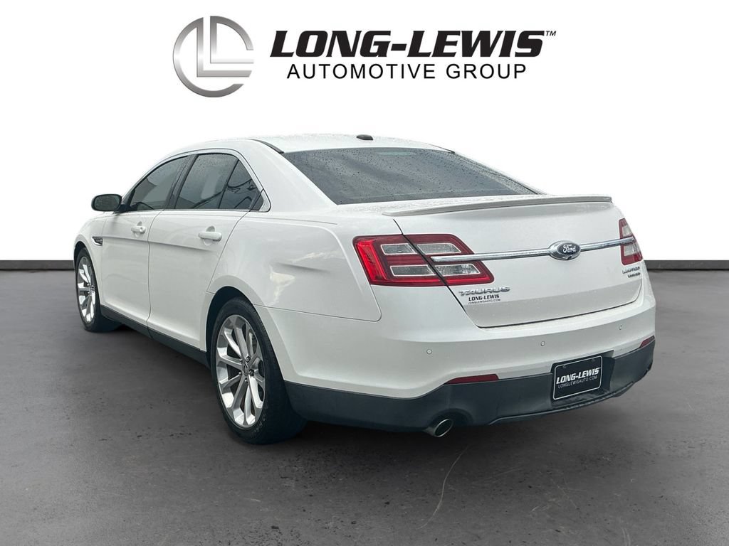Used 2013 Ford Taurus Limited FWD image 4