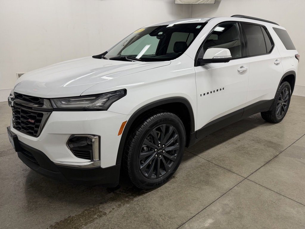 Certified 2023 Chevrolet Traverse RS w/ LPO, Floor Liner Package image 9