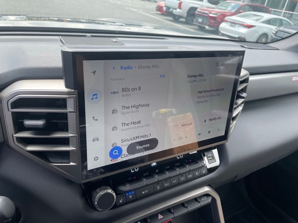 New 2026 Toyota Tundra Limited AWD/4WD image 13