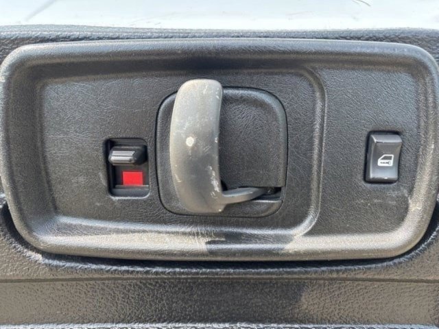 Used 2021 Chevrolet Express 2500 Extended w/ Driver Convenience Package RWD image 30